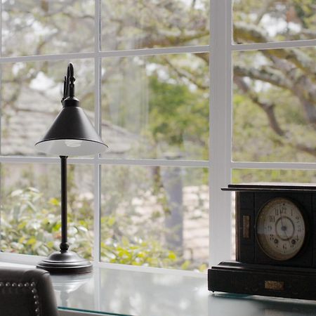 The Vagabond'S House Boutique Inn Carmel-by-the-Sea Exterior photo