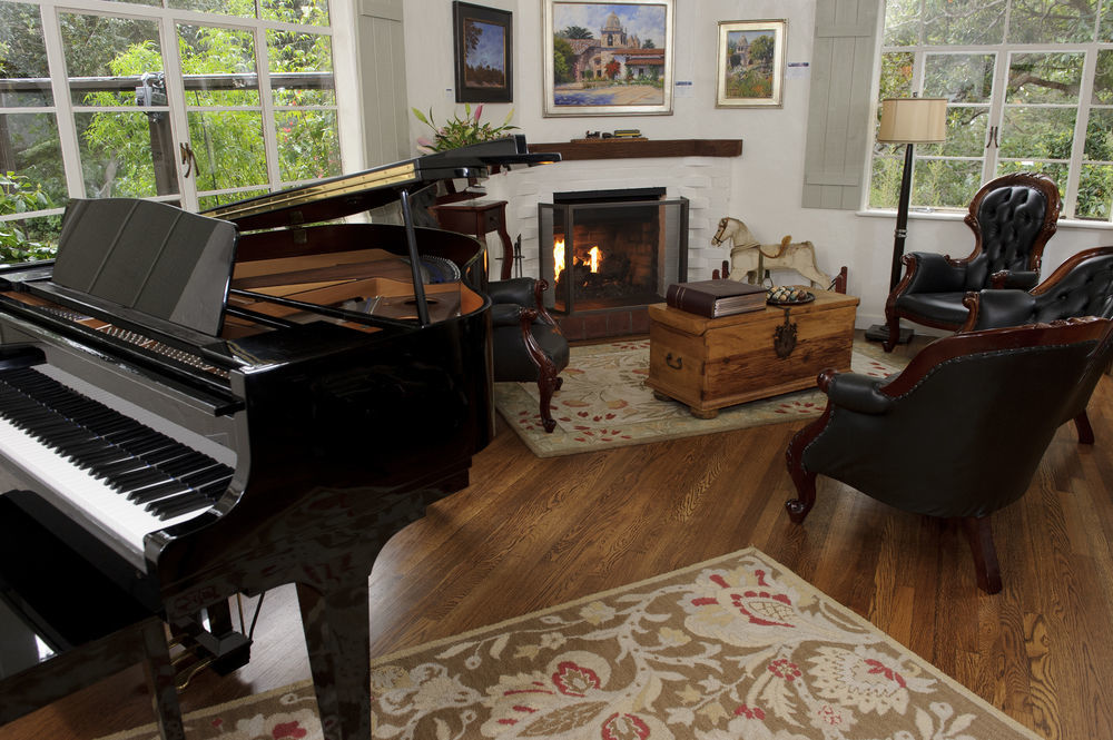 The Vagabond'S House Boutique Inn Carmel-by-the-Sea Exterior photo
